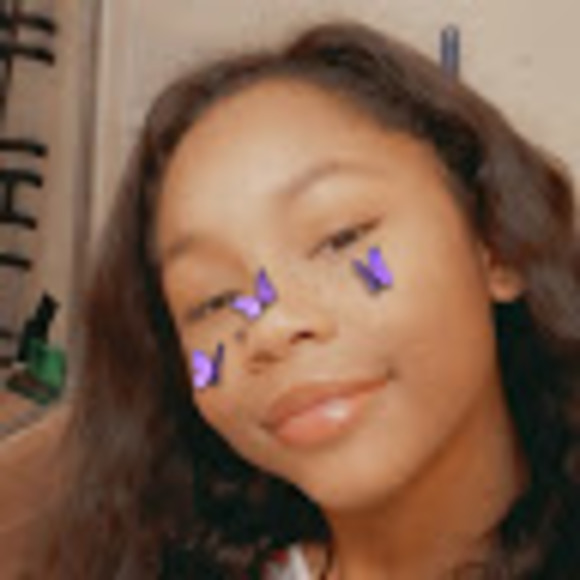 Meet your Posher, Tyra's - Picture 1 of 1